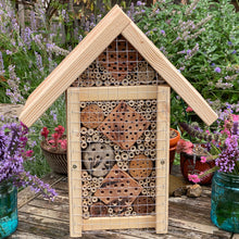 Lade das Bild in den Galerie-Viewer, Nisthilfe Model M